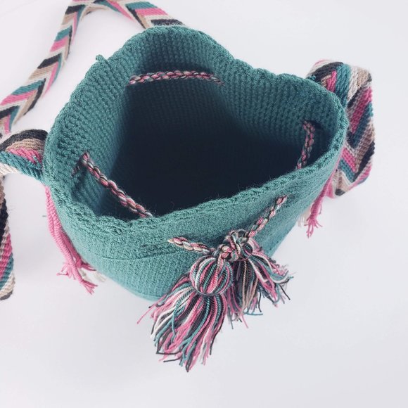 NEW Hand Knit Colombian Cross Body Satchel Teal - Picture 3 of 9